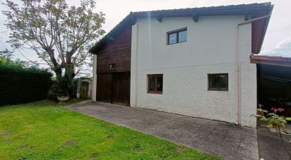 House 4 rooms of 170 m² in Arsac (33460)