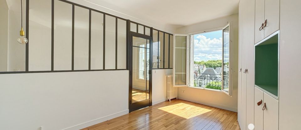 Apartment 3 rooms of 44 m² in Vincennes (94300)