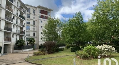 Apartment 3 rooms of 63 m² in Le Plessis-Robinson (92350)