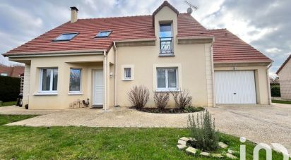 Maison traditionnelle 6 pièces de 140 m² à Saint-Arnoult-en-Yvelines (78730)