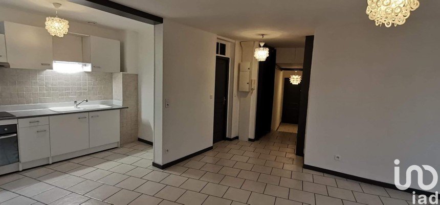 Apartment 3 rooms of 61 m² in La Ferté-sous-Jouarre (77260)