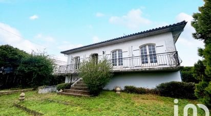 Traditional house 4 rooms of 118 m² in Pessac (33600)