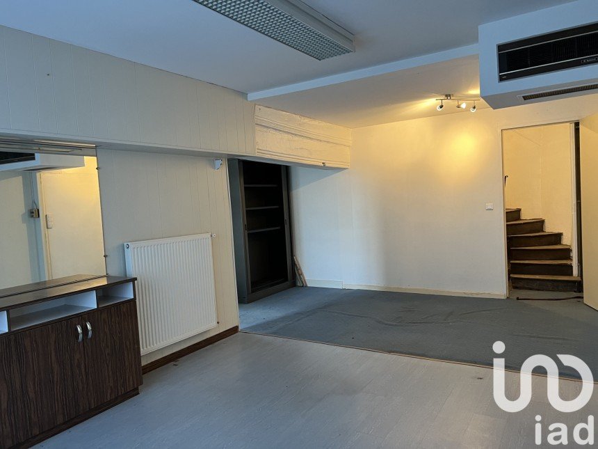 Town house 3 rooms of 89 m² in Le Donjon (03130)