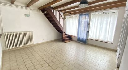 House 2 rooms of 55 m² in Lathus-Saint-Rémy (86390)