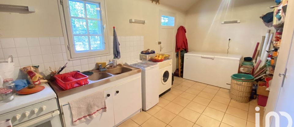 Traditional house 7 rooms of 163 m² in Châtellerault (86100)