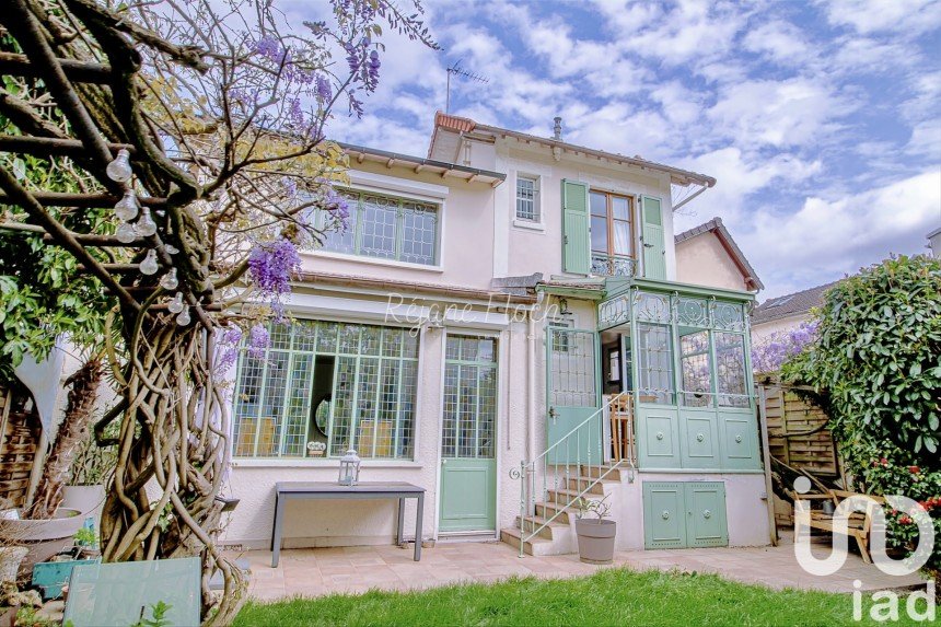 House 5 rooms of 127 m² in Le Perreux-sur-Marne (94170)