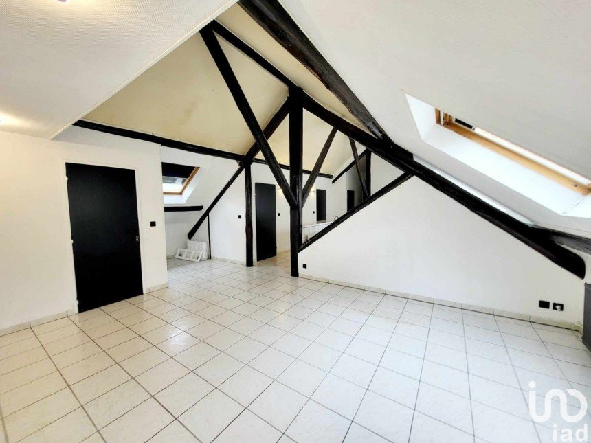 Appartement 4 pièces de 100 m² à Réhon (54430)