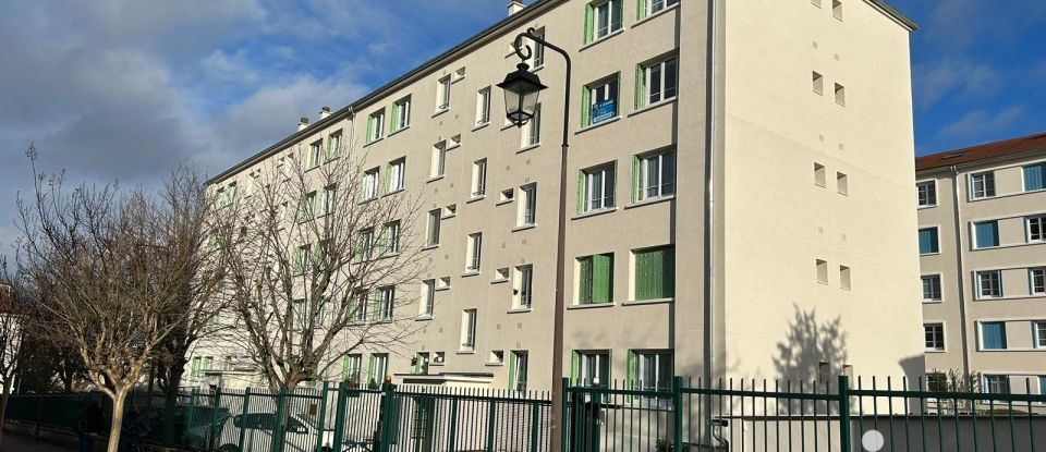 Apartment 4 rooms of 79 m² in Rueil-Malmaison (92500)
