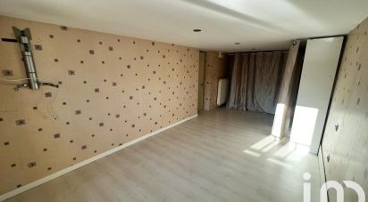 House 6 rooms of 121 m² in Pierre-Levée (77580)