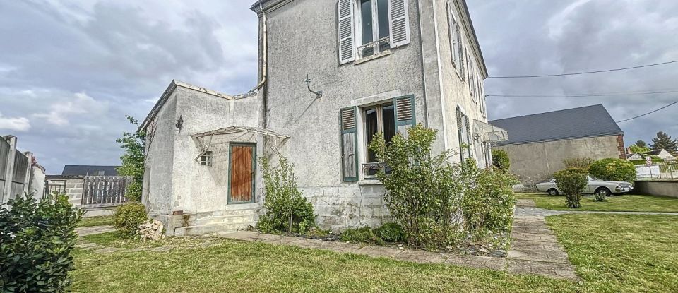 House 6 rooms of 160 m² in Corbeilles (45490)