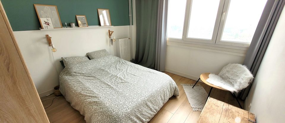 Apartment 3 rooms of 69 m² in Mons-en-Barœul (59370)