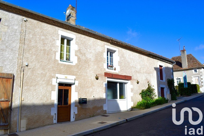 Maison de village 3 pièces de 70 m² à Brigueil-le-Chantre (86290)