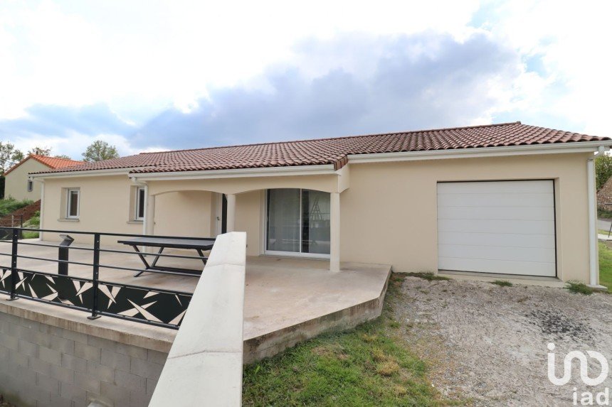 House 6 rooms of 130 m² in Montcel (63460)