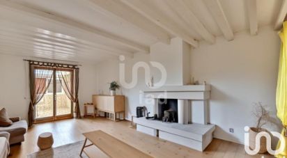 House 7 rooms of 154 m² in Lumigny-Nesles-Ormeaux (77540)