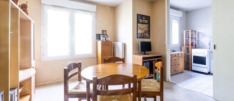Apartment 2 rooms of 49 m² in Créteil (94000)
