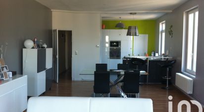 Apartment 2 rooms of 74 m² in Saint-Quentin (02100)