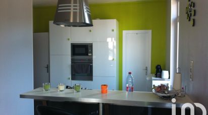 Apartment 2 rooms of 74 m² in Saint-Quentin (02100)