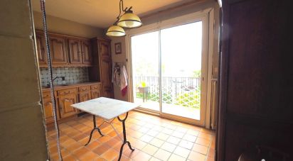 House 8 rooms of 180 m² in Rochefort (17300)