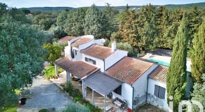 Country house 8 rooms of 188 m² in Montaren-et-Saint-Médiers (30700)