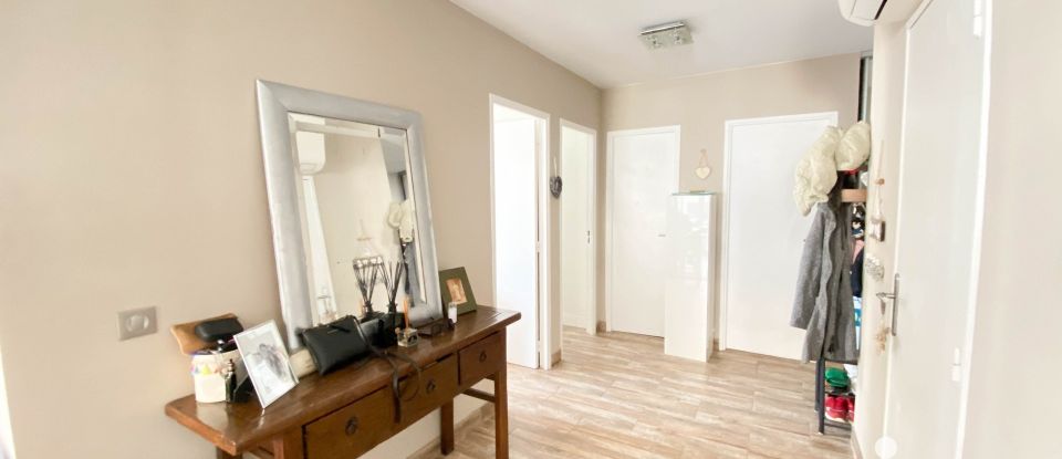 Apartment 3 rooms of 67 m² in Saint-Laurent-du-Var (06700)