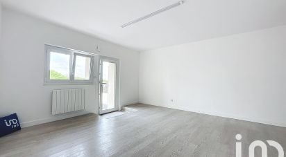 Apartment 1 room of 24 m² in Nanteuil-lès-Meaux (77100)