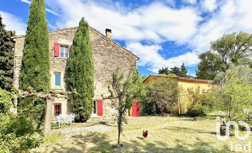 Mas 10 rooms of 325 m² in Camaret-sur-Aigues (84850)