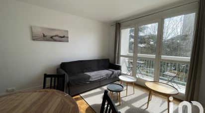 Apartment 3 rooms of 58 m² in Rennes (35700)