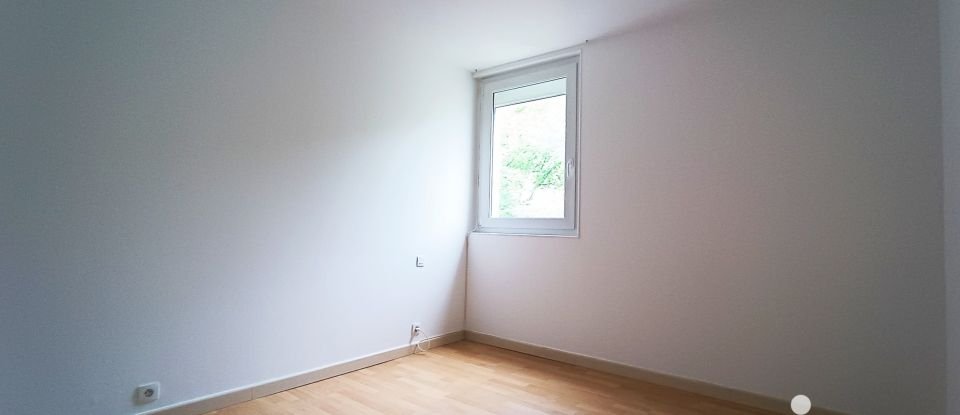 Apartment 4 rooms of 69 m² in Dax (40100)