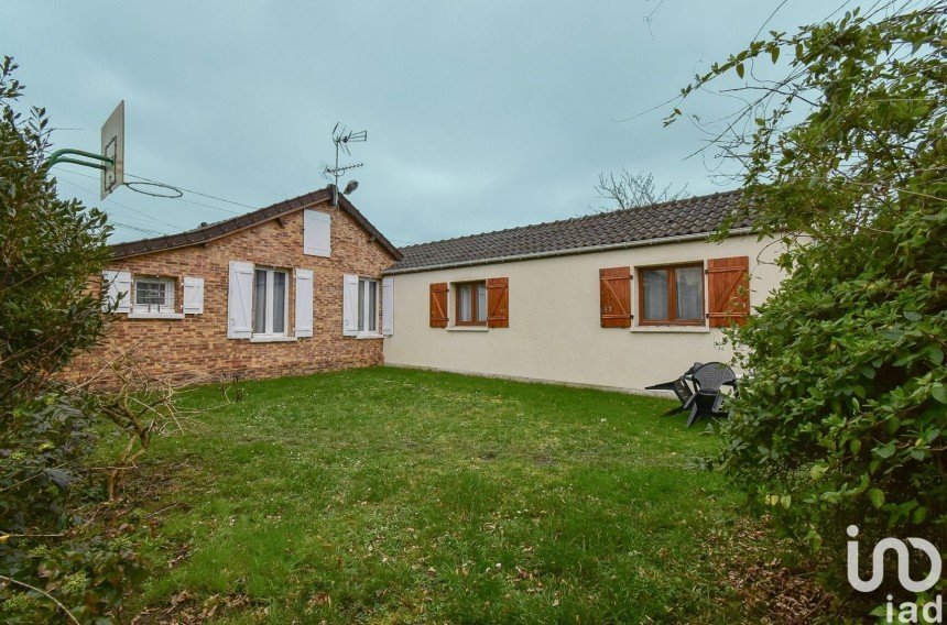 House 4 rooms of 94 m² in Tremblay-en-France (93290)