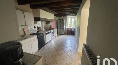 Country house 5 rooms of 146 m² in Saint-Amand-Magnazeix (87290)