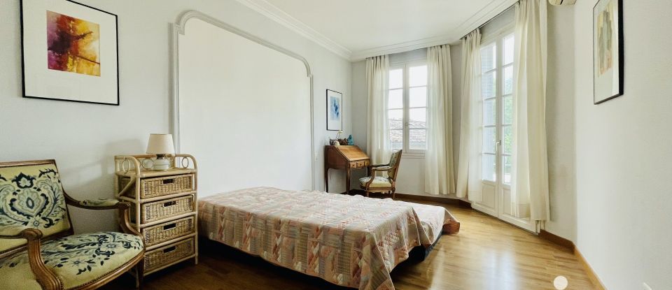Appartement 3 pièces de 77 m² à Avignon (84000)