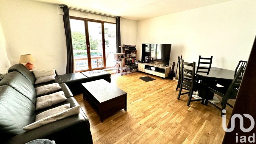 Apartment 3 rooms of 65 m² in Courbevoie (92400)