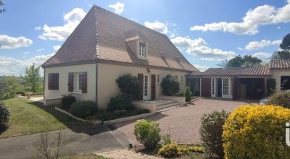 Traditional house 7 rooms of 173 m² in Port-Sainte-Foy-et-Ponchapt (33220)