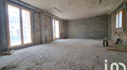 Duplex 5 rooms of 97 m² in Houdan (78550)