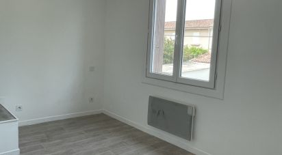 Appartement 3 pièces de 70 m² à Avignon (84000)