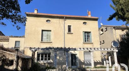 Maison traditionnelle 14 pièces de 250 m² à Carpentras (84200)