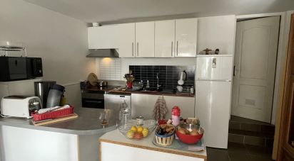 Apartment 4 rooms of 74 m² in Avignon (84000)