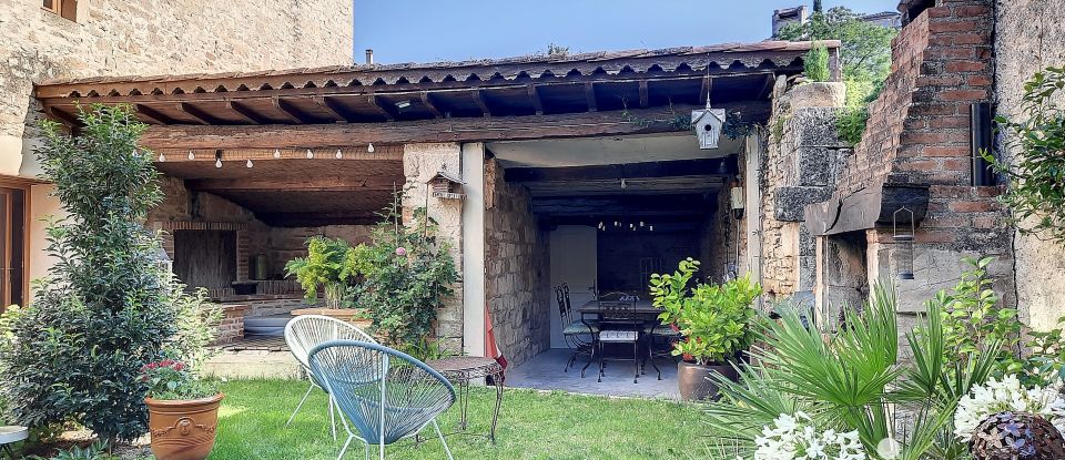 Village house 8 rooms of 258 m² in Bruniquel (82800)