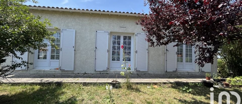 House 4 rooms of 101 m² in Saint-Xandre (17138)