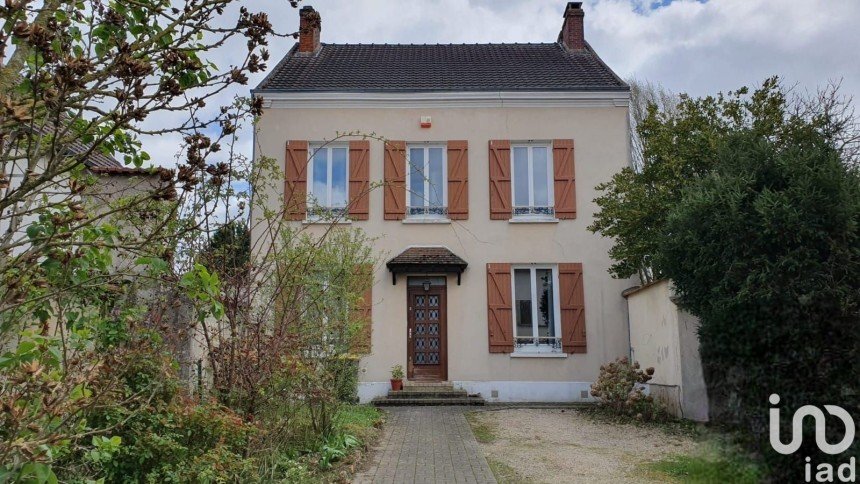 Maison traditionnelle 5 pièces de 120 m² à La Ferté-sous-Jouarre (77260)