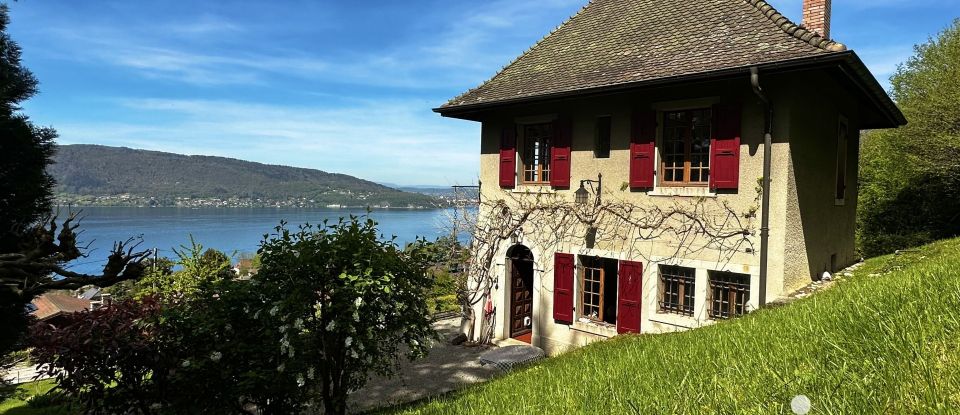Mansion 5 rooms of 78 m² in Veyrier-du-Lac (74290)
