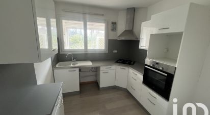 Appartement 3 pièces de 70 m² à Montélimar (26200)