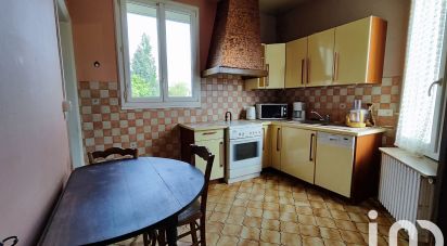 House 4 rooms of 90 m² in Châlons-en-Champagne (51000)