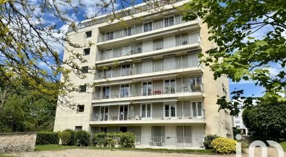 Apartment 6 rooms of 153 m² in Saint-Germain-en-Laye (78100)