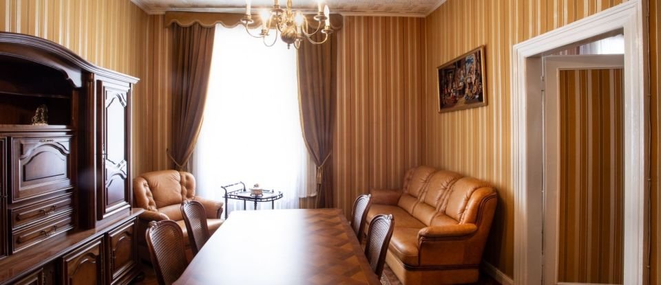 Appartement 5 pièces de 110 m² à Algrange (57440)