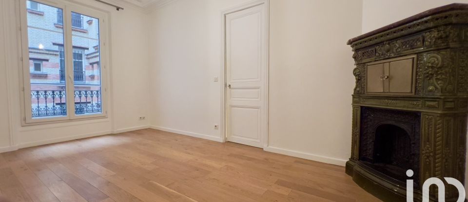 Appartement 4 pièces de 100 m² à Paris (75018)