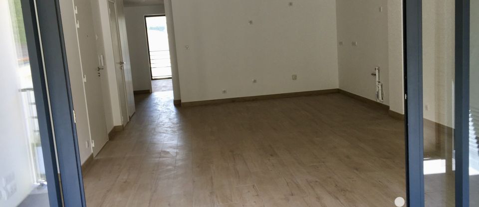Apartment 3 rooms of 77 m² in Pornic (44210)