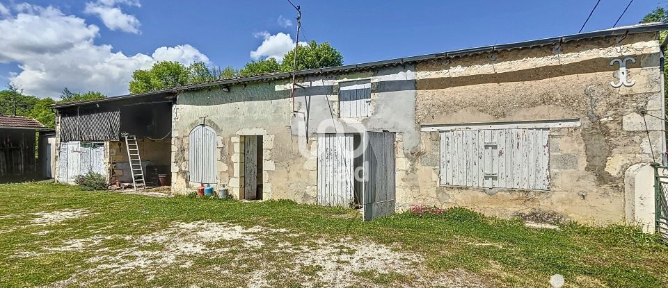 Maison de village 5 pièces de 133 m² à Vertheuil (33180)