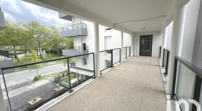 Apartment 3 rooms of 69 m² in Nantes (44300)