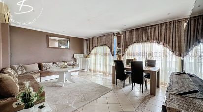 Appartement 4 pièces de 83 m² à Toulon (83000)